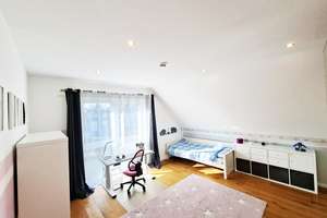 Exklusives Einfamilienhaus in Hamburg-Bergedorf – Die vollständige Adresse der Immobilie erhältst du vom Anbieter., 21039 Bergedorf (Ortsteil), Hamburg – Vorschaubild 13