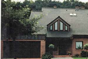 Außergewöhnliches Zweifamilienhaus in sehr guter bevorzugter Wohnlage am Zweckeler Wald – August-Schmidt-Straße 16, 45966 Gladbeck – Vorschaubild 1