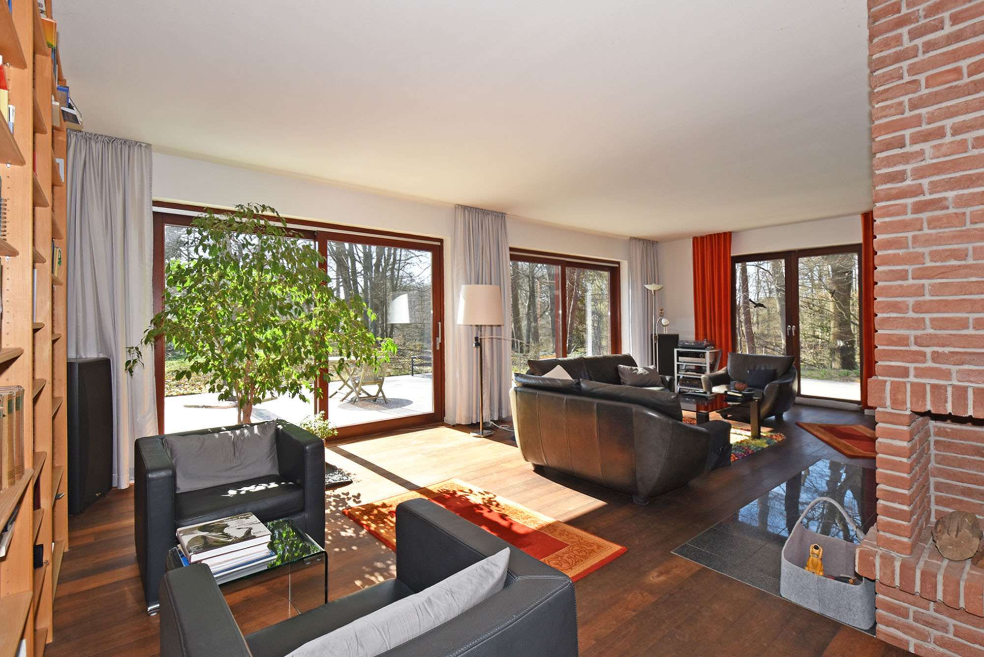 Immobilie in Wohltorf - Großzügig Leben mitten in der Natur: Familienfreundliche Immobilie mit 6 Zimmern am Billetal - Bild 2