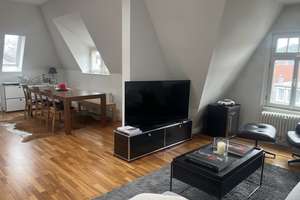 Attraktive Dachgeschosswohnung mit Charme in denkmalgeschütztem Gebäude – Hohenstaufenstrasse 20, 70178 Karlshöhe, Stuttgart – Vorschaubild 3