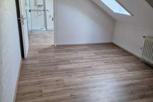 Helle, gutgeschnittene 86 m2 Wohnung mit 3,5 Zimmern im ersten OG . – Die vollständige Adresse der Immobilie erhältst du vom Anbieter., 27777 Ganderkesee – Vorschaubild 11
