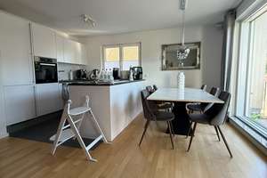 Exklusive 3-Zimmer-Wohnung mit Balkon und Einbauküche in Waldperlach – Liscowstraße 34, 81739 Waldperlach, München – Vorschaubild 6