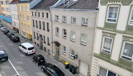 Bild von Mehrfamilienhaus mit außergewöhnlichem Faktor 15 in zentraler Lage von Harburg