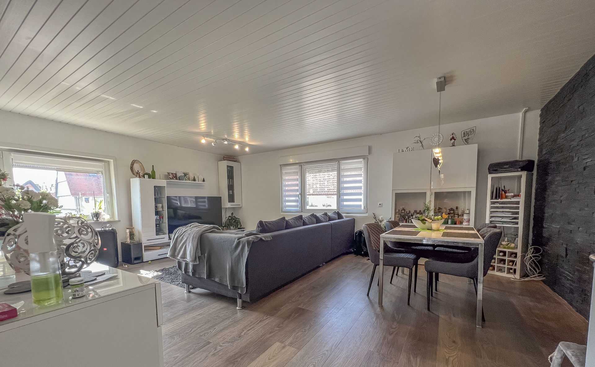 Immobilie in Wangen - Großzügige 2,5-Zimmer Wohnung mit Dachterrasse in Wangen - Bild 1