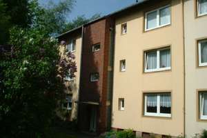 ** Modernisierte 2-Zi-Wohnung mit Balkon in zentraler, dennoch ruhiger Lage von Holsterhausen ** – Kaulbachstr. 47, 45147 Holsterhausen, Essen – Vorschaubild 3