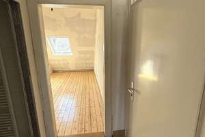 *Ideal für Studenten- sanierte 1-Zimmerwohnung nähe Dürerplatz* – Die vollständige Adresse der Immobilie erhältst du vom Anbieter., 65195 Westend / Bleichstraße, Wiesbaden – Vorschaubild 3
