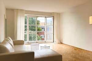 3 oder 4 Zimmerwohnung mit Lift, Garage, Sonnenbalkon – 22767 Altona-Altstadt, Hamburg – Vorschaubild 3