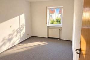Helle 2-Zi-Wohnung mit Südwest-Balkon & Blick ins Grüne, EBK & Tiefgarage – 4179 Leutzsch, Leipzig – Vorschaubild 11