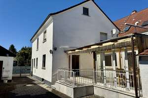 Ein- bis Zweifamilienhaus + Bauplatz – Die vollständige Adresse der Immobilie erhältst du vom Anbieter., 63110 Rodgau – Vorschaubild 2