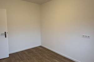 Wohntraum: Frisch sanierte, helle Dachgeschosswohnung in Düsseldorf-Gerresheim – Sonnbornstraße 18, 40625 Gerresheim, Düsseldorf – Vorschaubild 8