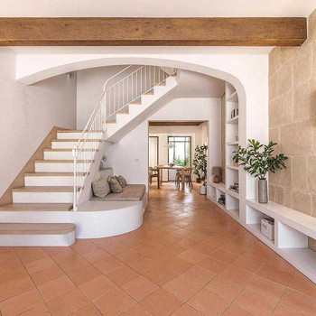 Exklusives, reformiertes Reihenhaus im Altstadtkern von Ciutadella mit großer privater Terrasse
