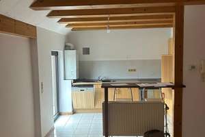 Dachgeschoss-Wohnung in Würzburg: 2 Zimmer mit Charme
