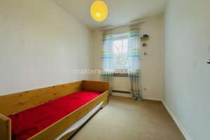 GROßZÜGIGE DOPPELHAUSHÄLFTE MIT PKW-GARAGE IN RUHIGER LAGE! – Die vollständige Adresse der Immobilie erhältst du vom Anbieter., 41068 Venn, Mönchengladbach – Vorschaubild 10