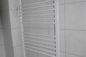 MZ-Kastel: Helle 2-Zimmer-Wohnung; modernes Wannenbad; Laminatboden; kleiner Balkon; Garage möglich – Die vollständige Adresse der Immobilie erhältst du vom Anbieter., 55252 Mainz-Kastel, Wiesbaden – Vorschaubild 22