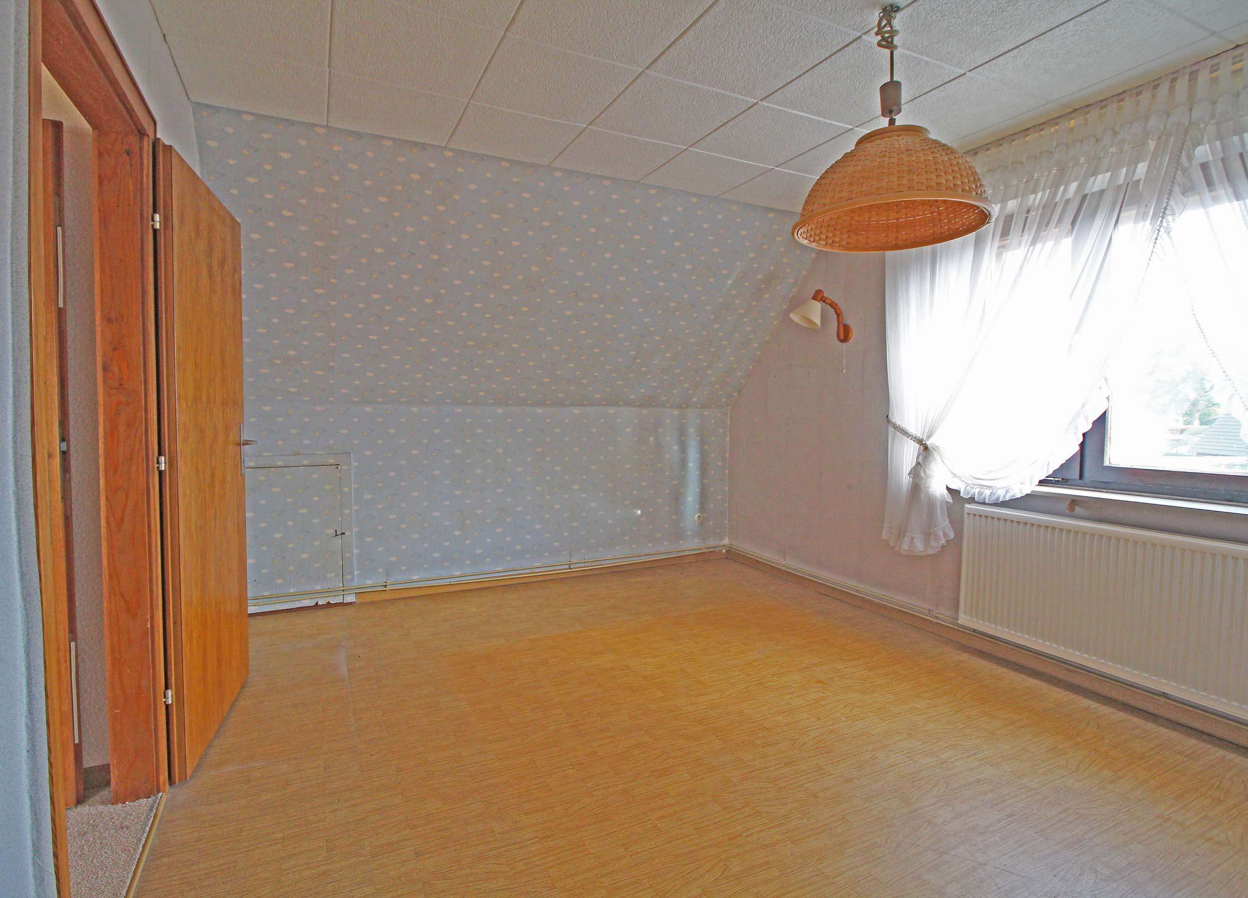 Immobilie in Wahlstedt - Einfamilienhaus mit positiver Bauvoranfrage in begehrter Lage in Wahlstedt - Bild 0