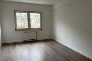 Vollständig renovierte Balkonwohnung am Volksgarten – hell, modern & bezugsfertig – Die vollständige Adresse der Immobilie erhältst du vom Anbieter., 40227 Oberbilk, Düsseldorf – Vorschaubild 6