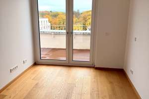 Exklusives Penthouse in Bestlage – Weitblick über die Isarauen & Abendsonne – Hellabrunner Straße 5, 81543 Siebenbrunn, München – Vorschaubild 11