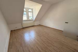 Schnucklige 3-Zimmer-Maisonette-Wohnung in WI-Mitte – Bertramstr. 22, 65195 Westend / Bleichstraße, Wiesbaden – Vorschaubild 2