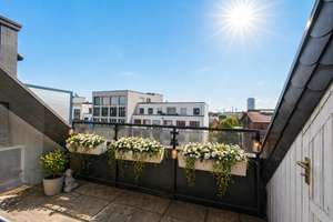 Hübsche kleine Maisonette m. Terr., 2 Bäd., Aufzug, TG-Stellpl. in Pempelfort – Die vollständige Adresse der Immobilie erhältst du vom Anbieter., 40477 Pempelfort, Düsseldorf – Vorschaubild 4