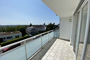 Helle, großräumige Wohnung mit drei Balkons (Ausblick) – Strohschnitterweg 13, 65203 Biebrich, Wiesbaden – Vorschaubild 15
