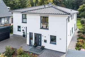 Neubau Doppelhaushälfte mit Keller im Eff. 40-Standard
in ruhiger Lage