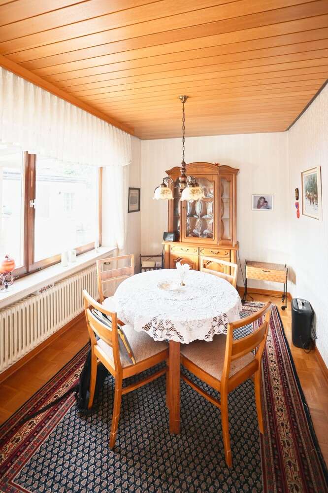 Immobilie in Lahnstein - Freistehendes Einfamilienhaus mit ELW in naturnaher Lage von Lahnstein-Friedrichssegen - Bild 2