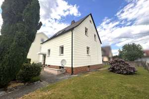 Ein Zuhause zum Ankommen: Sehr gepflegtes Haus mit Gartenparadies & Garage in ruhiger Wohnlage – Die vollständige Adresse der Immobilie erhältst du vom Anbieter., 92637 Hammerweg, Weiden in der Oberpfalz – Vorschaubild 18