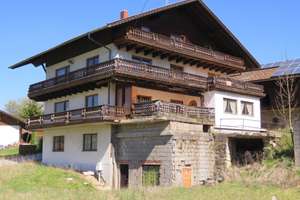 Landhaus mit ELW und ehem. Turbinenhaus in absolut ruhiger  Dorfrandlage mit Aussicht  Nähe Arnbruck – Die vollständige Adresse der Immobilie erhältst du vom Anbieter., 93471 Arnbruck – Vorschaubild 6