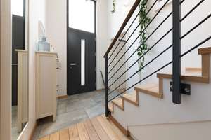 Wohntraum im Loftstil: Exklusives Einfamilienhaus in begehrter Lage von Essen-Kettwig – Die vollständige Adresse der Immobilie erhältst du vom Anbieter., 45219 Kettwig, Essen – Vorschaubild 3