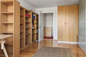 Mit Blick auf die Berliner Skyline - Dachgeschossmaisonette mit zwei Terrassen in Berlin-Mitte – Die vollständige Adresse der Immobilie erhältst du vom Anbieter., 10179 Mitte (Ortsteil), Berlin – Vorschaubild 11