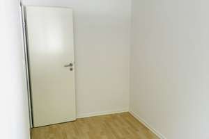 Stadtfeld-Ost Magdeburg: Helle 3-Zimmer-Wohnung mit Balkon und Einbauküche – 39108 Stadtfeld Ost, Magdeburg – Vorschaubild 19