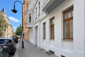 Provisionsfreie zentrale 4,5-Zi-Wohnung mit Balkon inmitten der Altstadt – Leibnizstraße 22, 39104 Altstadt, Magdeburg – Vorschaubild 4