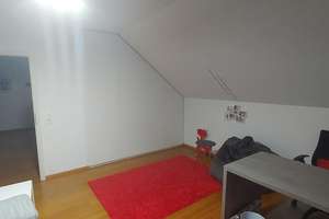 Geräumiges und modernisiertes 8-Zimmer-Einfamilienhaus mit geh. Innenausstattung in bester Lage – Die vollständige Adresse der Immobilie erhältst du vom Anbieter., 76149 Neureut, Karlsruhe – Vorschaubild 21