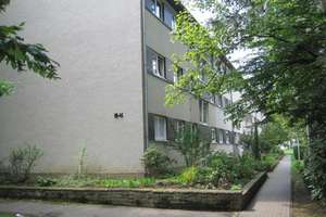 Lust auf Veränderung: Sanierte großzügige 3-Zimmer-Wohnung – Schneidemühler Str. 10, 53119 Tannenbusch, Bonn – Vorschaubild 1