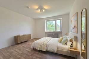 Ruhig mit Parkblick in Feldmoching! 3 Zimmer, renoviert, bezugsfrei, Balkon, ohne Provision – Gustav-Schiefer-Straße 26, 80995 Lerchenau-West, München – Vorschaubild 13