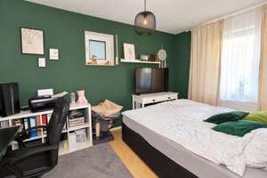 Großzügige 3-ZKB-Maisonette mit Balkon & Terrasse – 65817 Eppstein – Vorschaubild 4