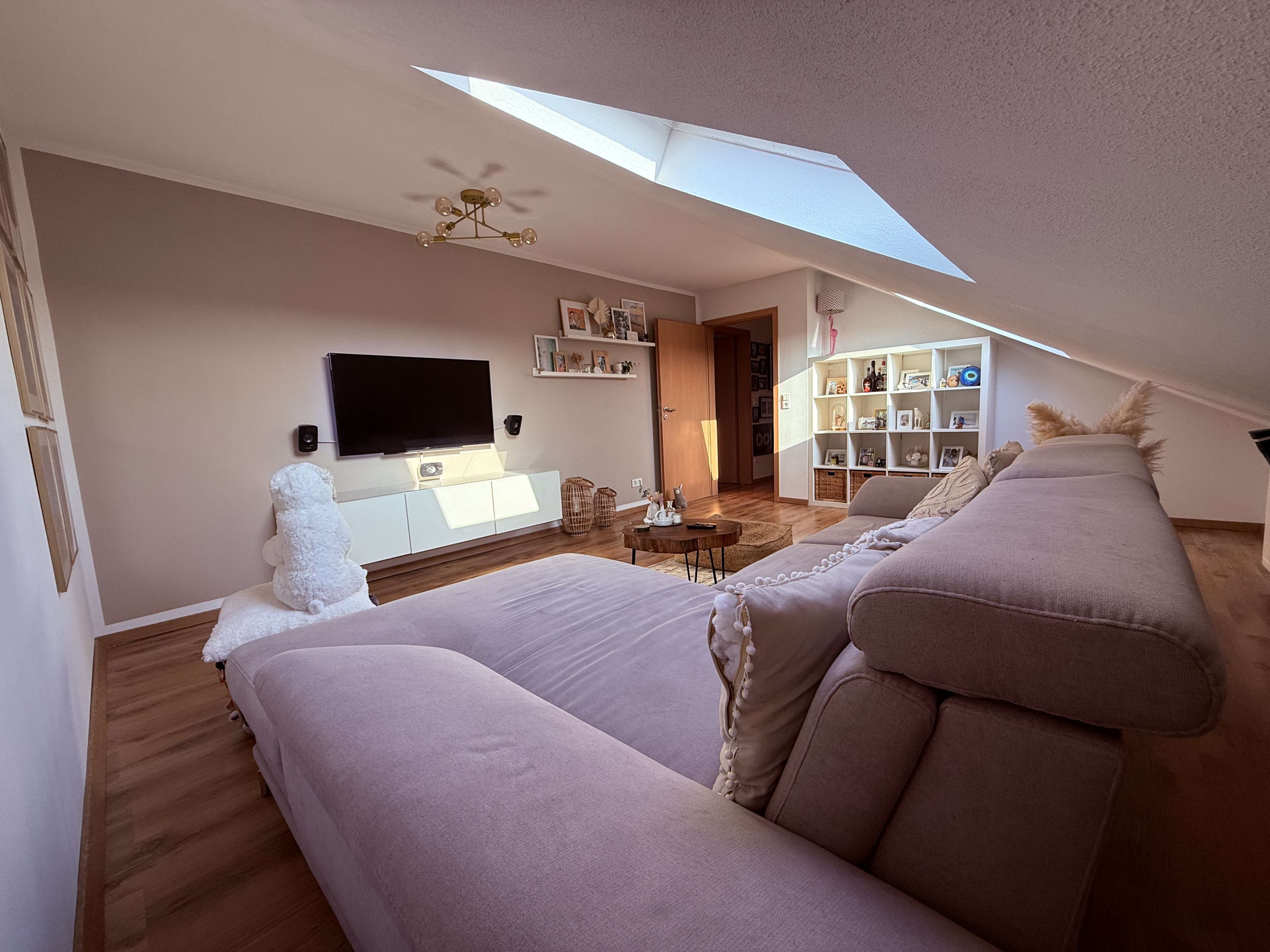 Immobilie in Möglingen - 115 qm2 — 4 Zimmer — 2 Parkplätze — frisch renoviert, großzügig & hell in Möglingen - Bild 3