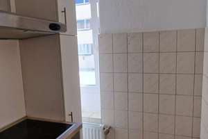 Helle 2-Zimmer-Wohnung mit Küche und Loggia mit Blick ins Grüne – Die vollständige Adresse der Immobilie erhältst du vom Anbieter., 45144 Frohnhausen, Essen – Vorschaubild 11