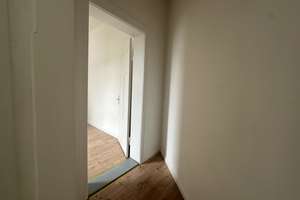 Studenten WG – 5 Moderne WG-Zimmer mit Balkon in zentraler Lage von Bremerhaven – An der Allee 29, 27568 Mitte, Bremerhaven – Vorschaubild 17