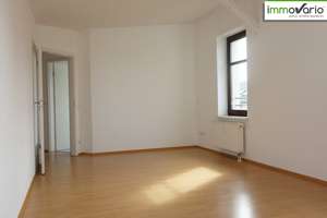 Mitten in der City! 2-Raum Dachgeschosswohnung in bester Innenstadtlage mit Tageslichtbad und Wanne. – Einsteinstraße 1, 39104 Altstadt, Magdeburg – Vorschaubild 12