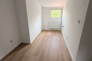 Moderne 2-Zimmer-Dachgeschosswohnung in Essen – Palmbuschweg 6, 45326 Altenessen-Süd, Essen – Vorschaubild 3