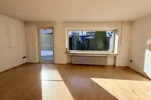 Garmisch-Partenkirchen: Bezauberndes Reihenendhaus mit nettem Garten und viel Potential – Die vollständige Adresse der Immobilie erhältst du vom Anbieter., 82467 Garmisch-Partenkirchen – Vorschaubild 2