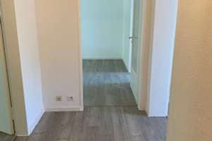 Helle  & renovierte 3 Raum Wohnung mit Balkon – Emmericher Straße 149, 47138 Obermeiderich, Duisburg – Vorschaubild 12