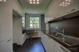 Helle 4 Zimmer-Wohnung mit Südbalkon in ruhiger Wohnanlage nahe Ostpark – Die vollständige Adresse der Immobilie erhältst du vom Anbieter., 81735 Neuperlach, München – Vorschaubild 4
