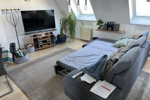 Helle 2-Zimmer Dachgeschosswohnung mit Balkon – Dr.-Gustav-Heinemann-Str. 4, 90491 Veilhof, Nürnberg – Vorschaubild 2
