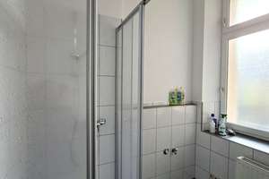 KR, östlich der City: Appartement mit großem Wohn-Schlafzimmer,  neuer EBK, schönem Bad  ... – Die vollständige Adresse der Immobilie erhältst du vom Anbieter., 47799 Cracau, Krefeld – Vorschaubild 8
