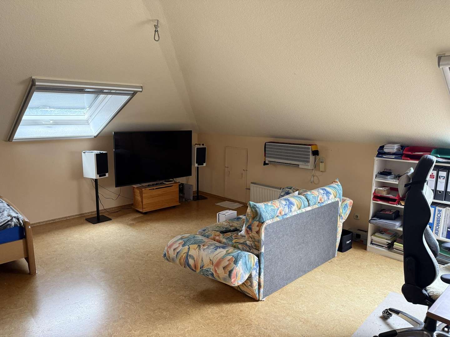 Immobilie in Weyerbusch - Exklusives Einfamilienhaus in Weyerbusch, nur 20 Minuten zur A3 Richtung Köln/Bonn - Bild 2