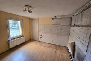 Einfamilienhaus und Scheune! – Die vollständige Adresse der Immobilie erhältst du vom Anbieter., 6780 Zörbig – Vorschaubild 10