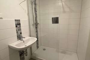 Geräumige und gepflegte 1-Zimmer-Wohnung mit Balkon und EBK in Mannheim – P 2 6, 68161 Innenstadt/Jungbusch, Mannheim – Vorschaubild 6