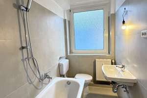 ++ Saniertes 1,5-Zimmer-Apartment in gepflegtem Wohnhaus ++ – Adersstraße 80, 40215 Friedrichstadt, Düsseldorf – Vorschaubild 7